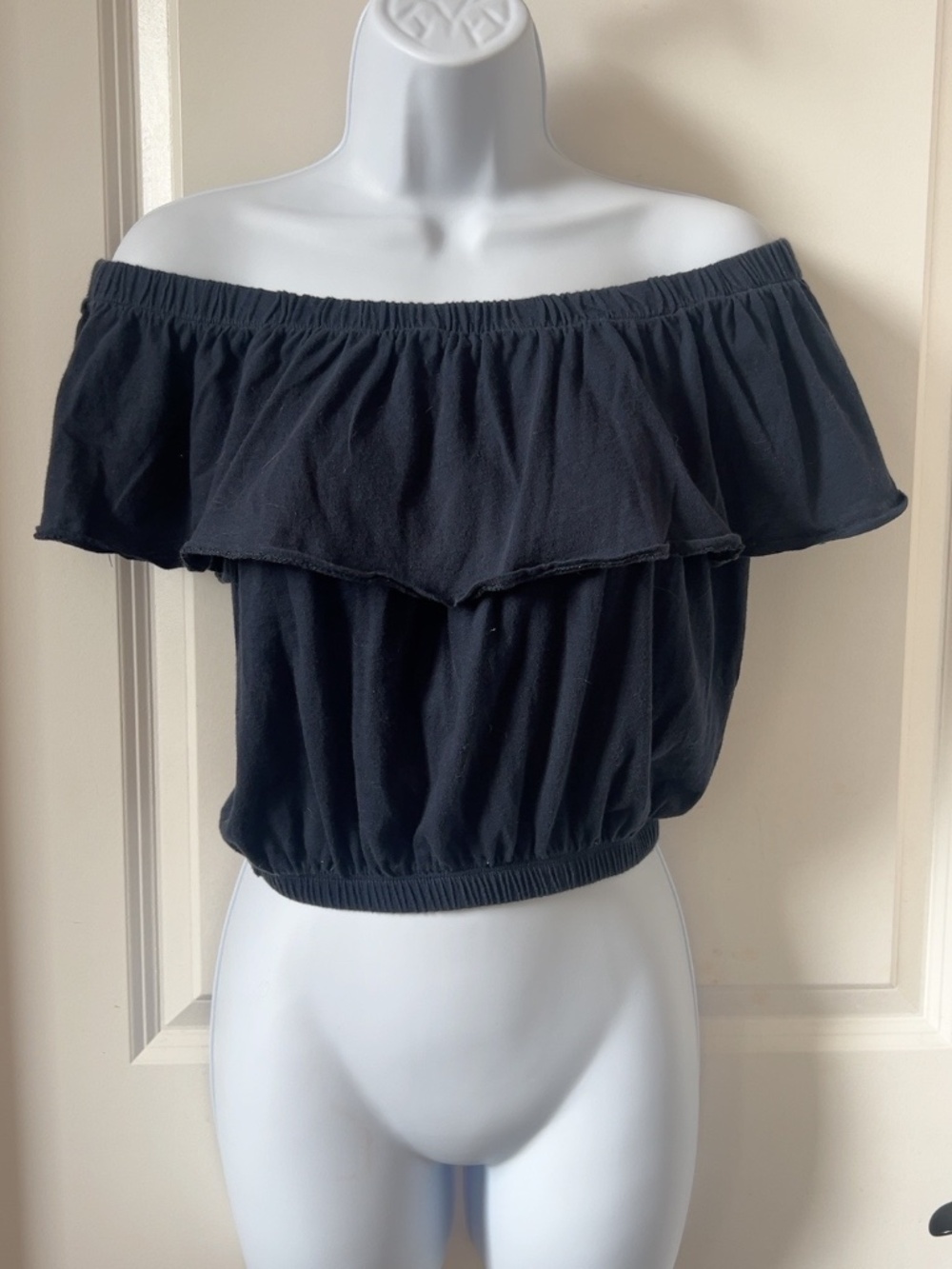 Zara Trafaluc Navy Off-Shoulder Ruffle Crop Top — Size S